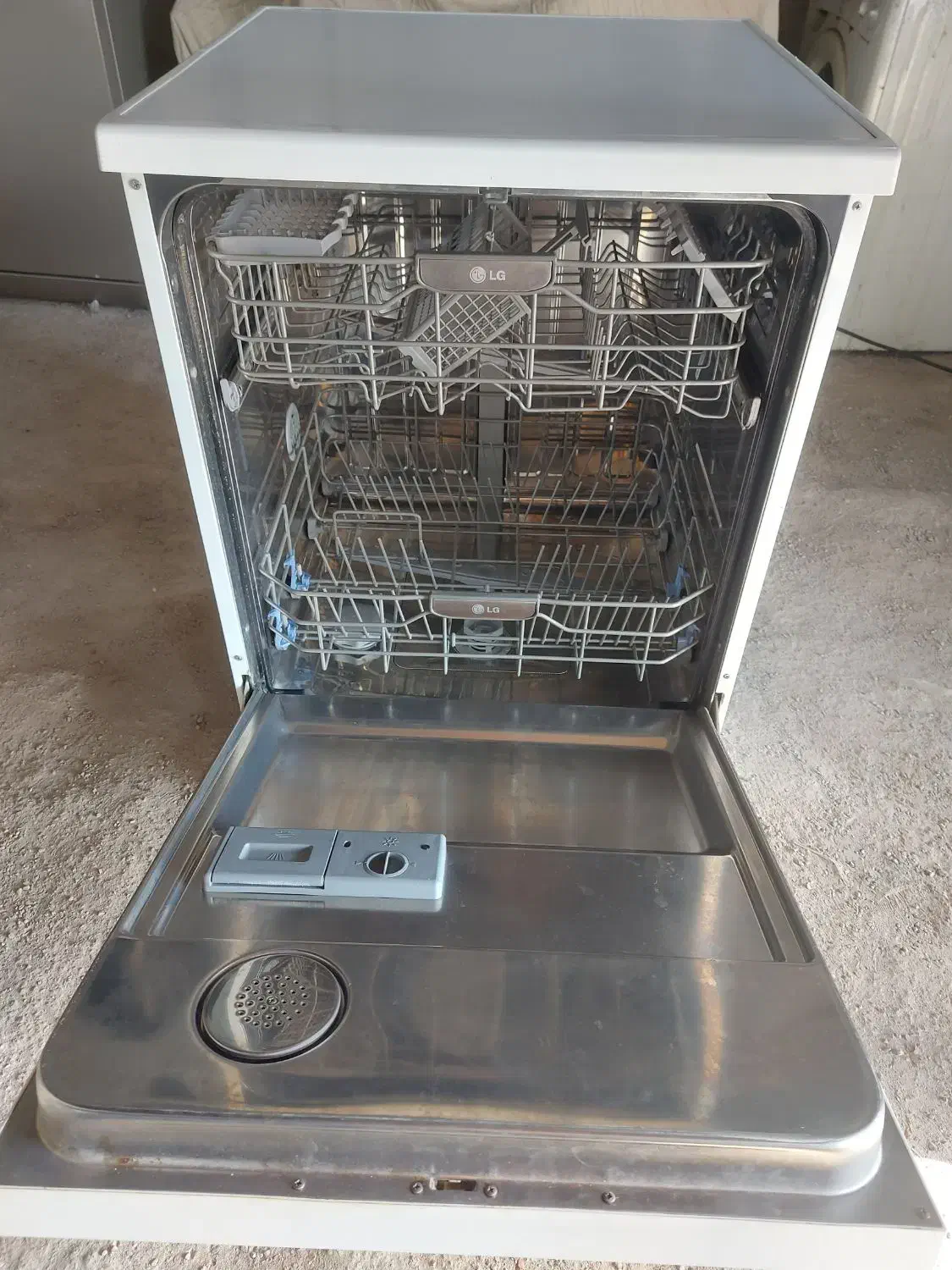 ظرفشوئی الجی ۱۴ نفره|ماشین ظرفشویی|رشت, فلسطین|دیوار