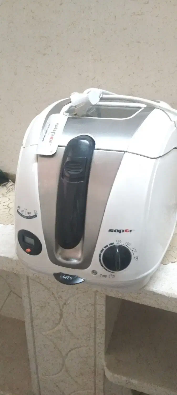 ۲عددسرخ کن|اجاق گاز و لوازم برقی پخت‌وپز|قزوین, |دیوار