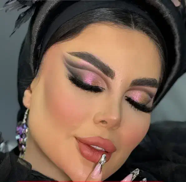 مدل برای میکاپ رایگان|خدمات آرایشگری و زیبایی|اردبیل, |دیوار