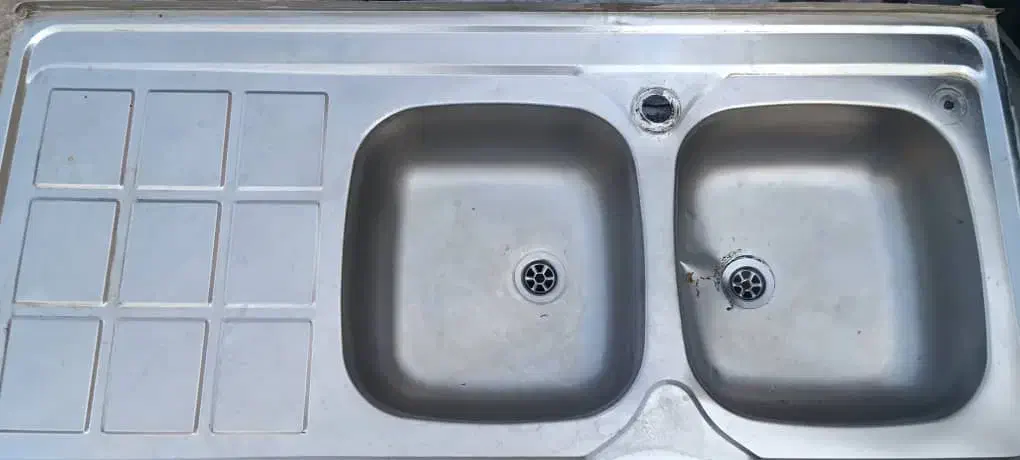 دوتا سینک سالم|مصالح و تجهیزات ساختمان|اهواز, کوی صادقیه|دیوار