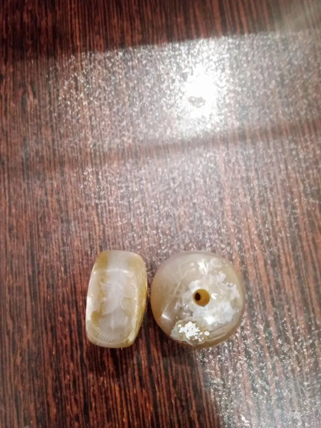 مهره قدیمی|کلکسیون اشیاء عتیقه|ایلام, |دیوار