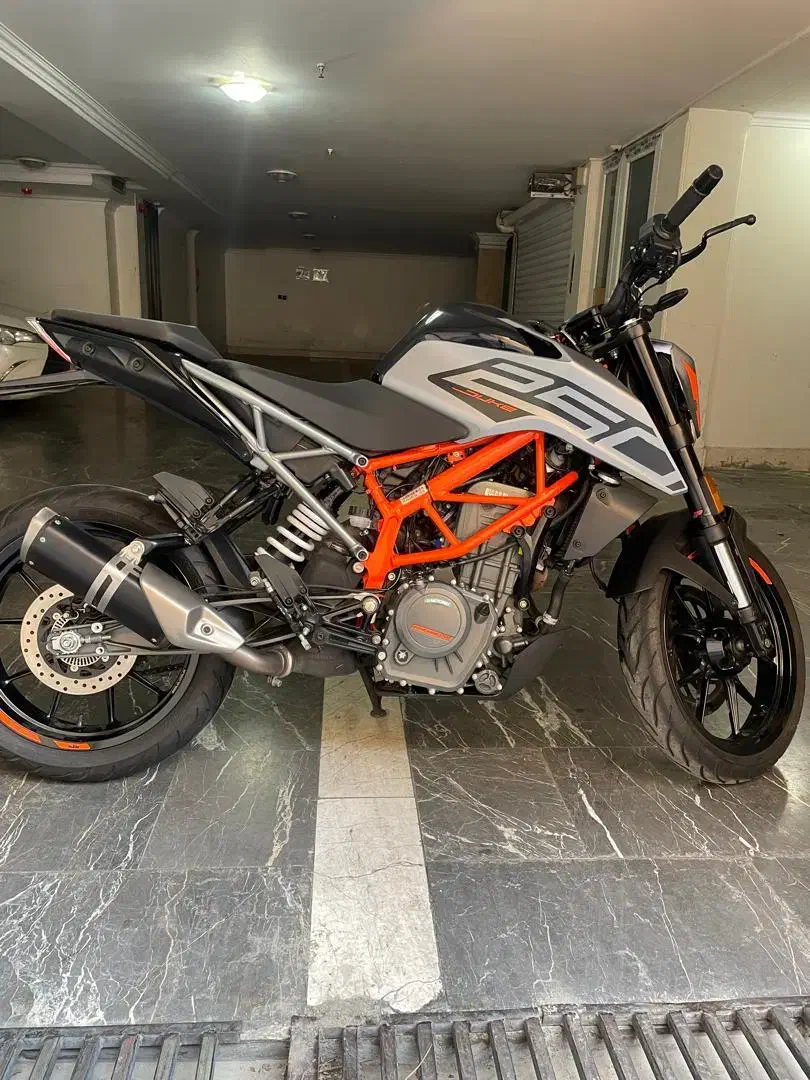 موتور KTM دوک|موتورسیکلت|تهران, نیلوفر|دیوار