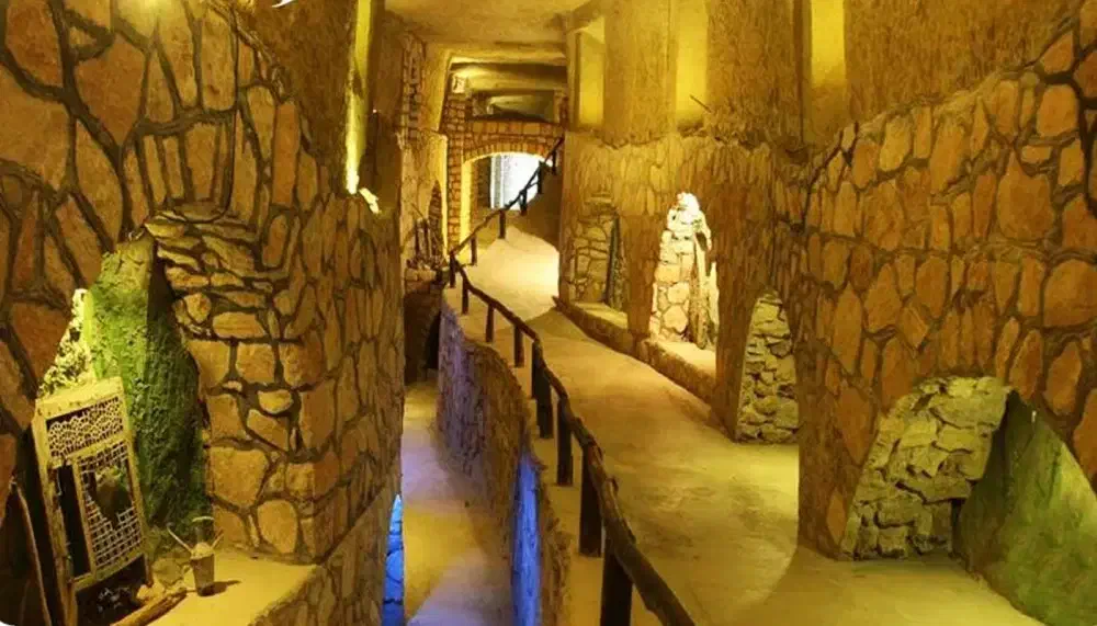 فلایت گشت|تور و چارتر|شاهین‌شهر, شهرک سایت|دیوار