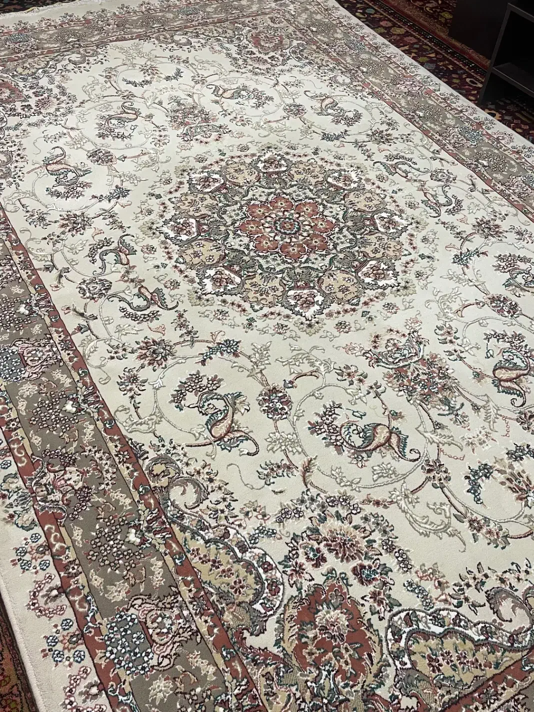 ۴ تخته فرش ۶ متری|فرش|شاهین‌شهر, عطار|دیوار