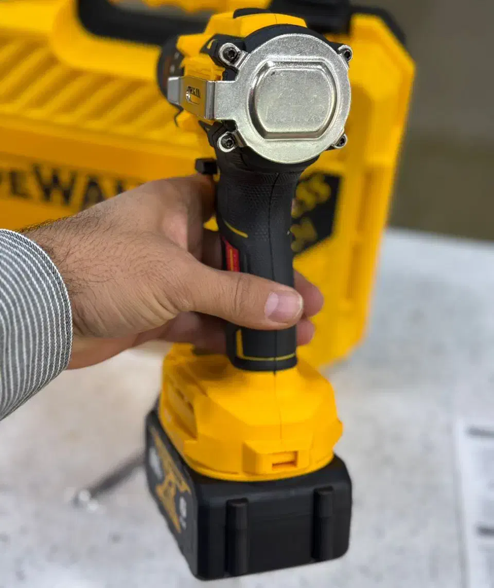 دریل شارژی براشلس صنعتی 88Vپشت فلزی گریبکسی دیوالت|ابزارآلات|اصفهان, شاهد|دیوار