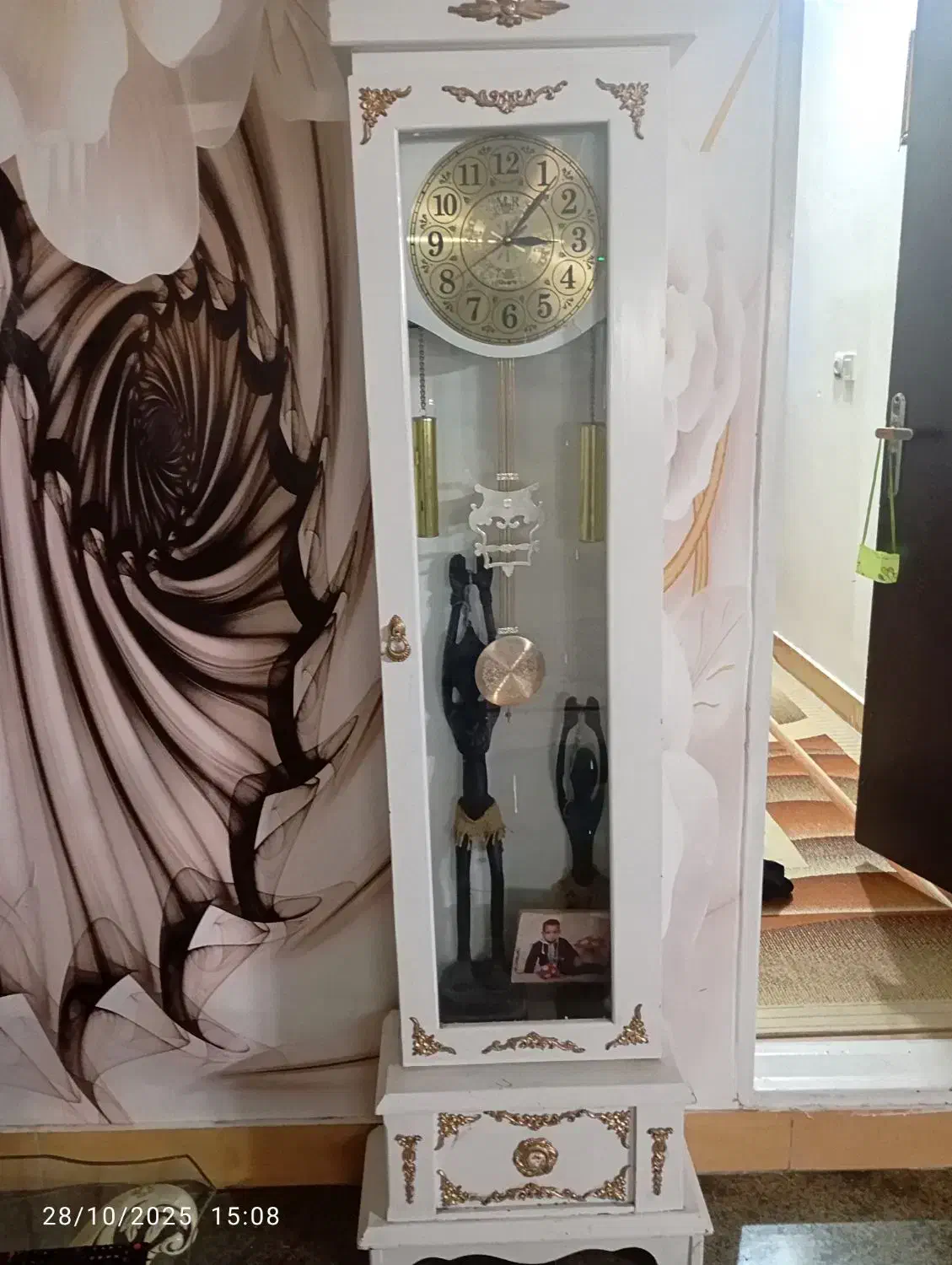 جاکفشی سه تیکه وساعت ایستاده|جاکفشی، کمد، دراور|چهارباغ, |دیوار