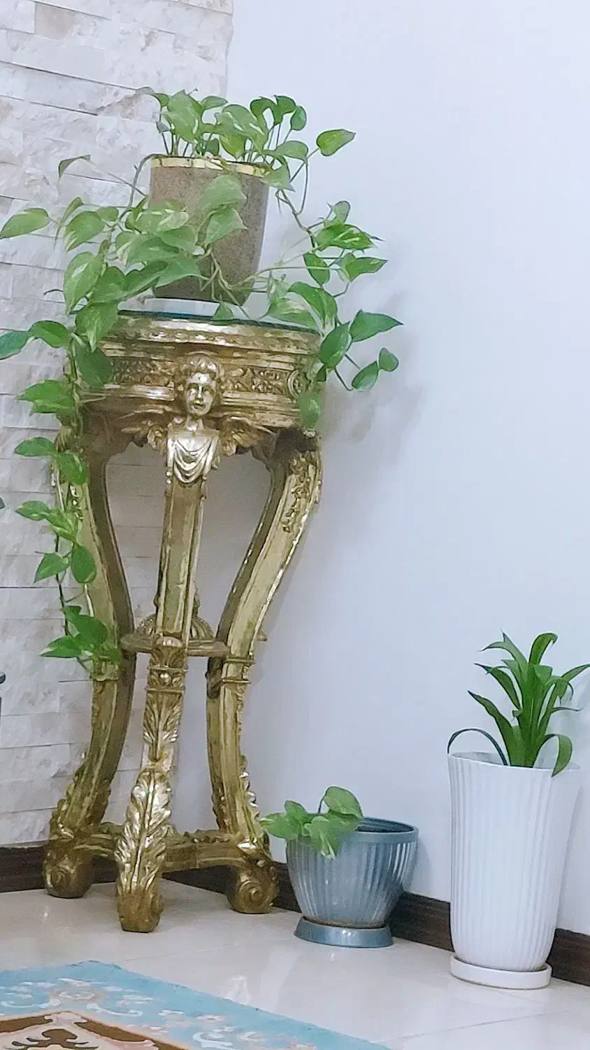 دوعددمیزطلایی شیک دکورشیشه خور|مبلمان خانگی و میز عسلی|علی‌آباد کتول, |دیوار