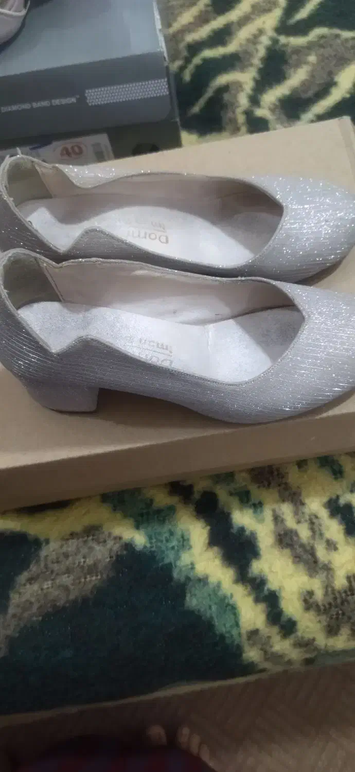 کفش دخترانه سایز ۳۳|کیف، کفش، کمربند|اهواز, کمپلو جنوبی|دیوار