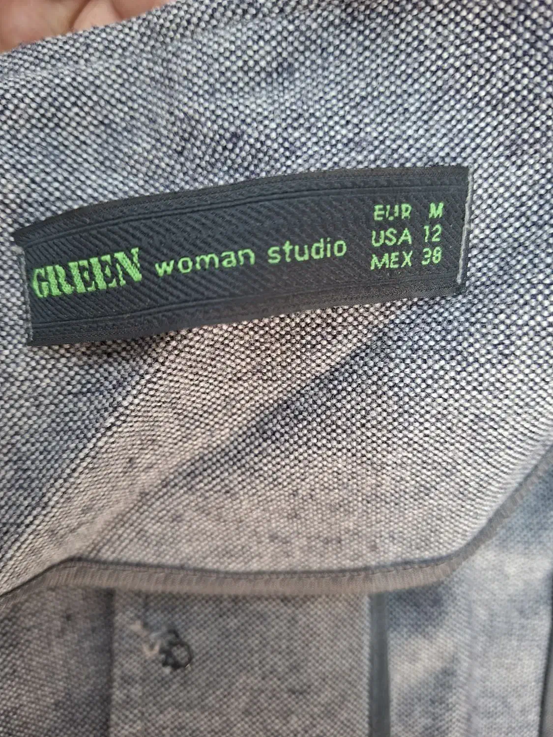 لباس|لباس|نجف‌آباد, قدس|دیوار