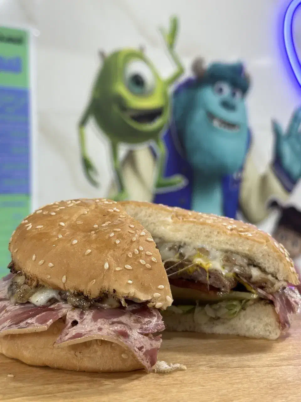 نیروس کار|استخدام خدمات فروشگاه و رستوران|کاشان, ترک آباد|دیوار