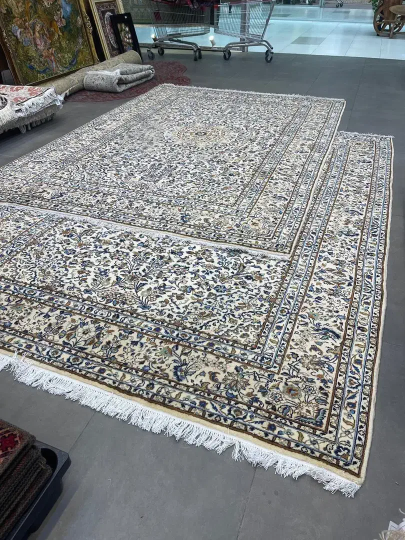 فرش دستباف (بساک)جفت۹ متری یکی خوب یکی تخ نما شده|فرش|مشکیندشت, |دیوار