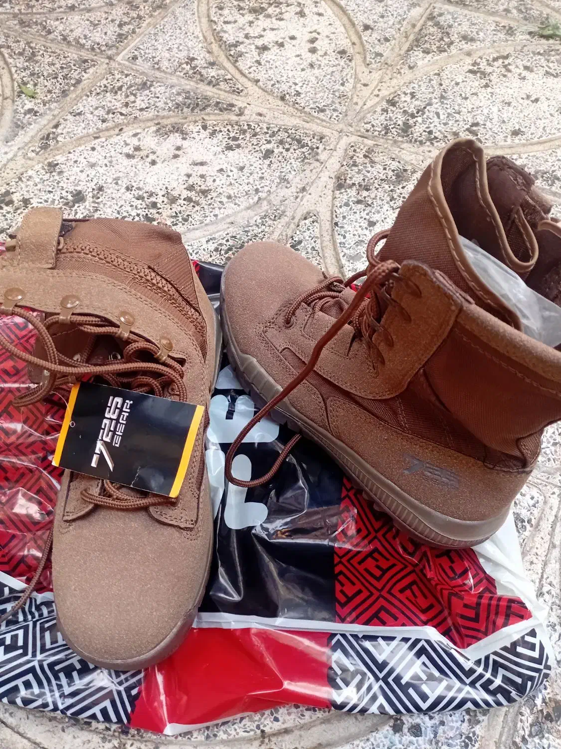 پوتین کوهنوردی|کوهنوردی و کمپینگ|قرچک, محمد آباد|دیوار