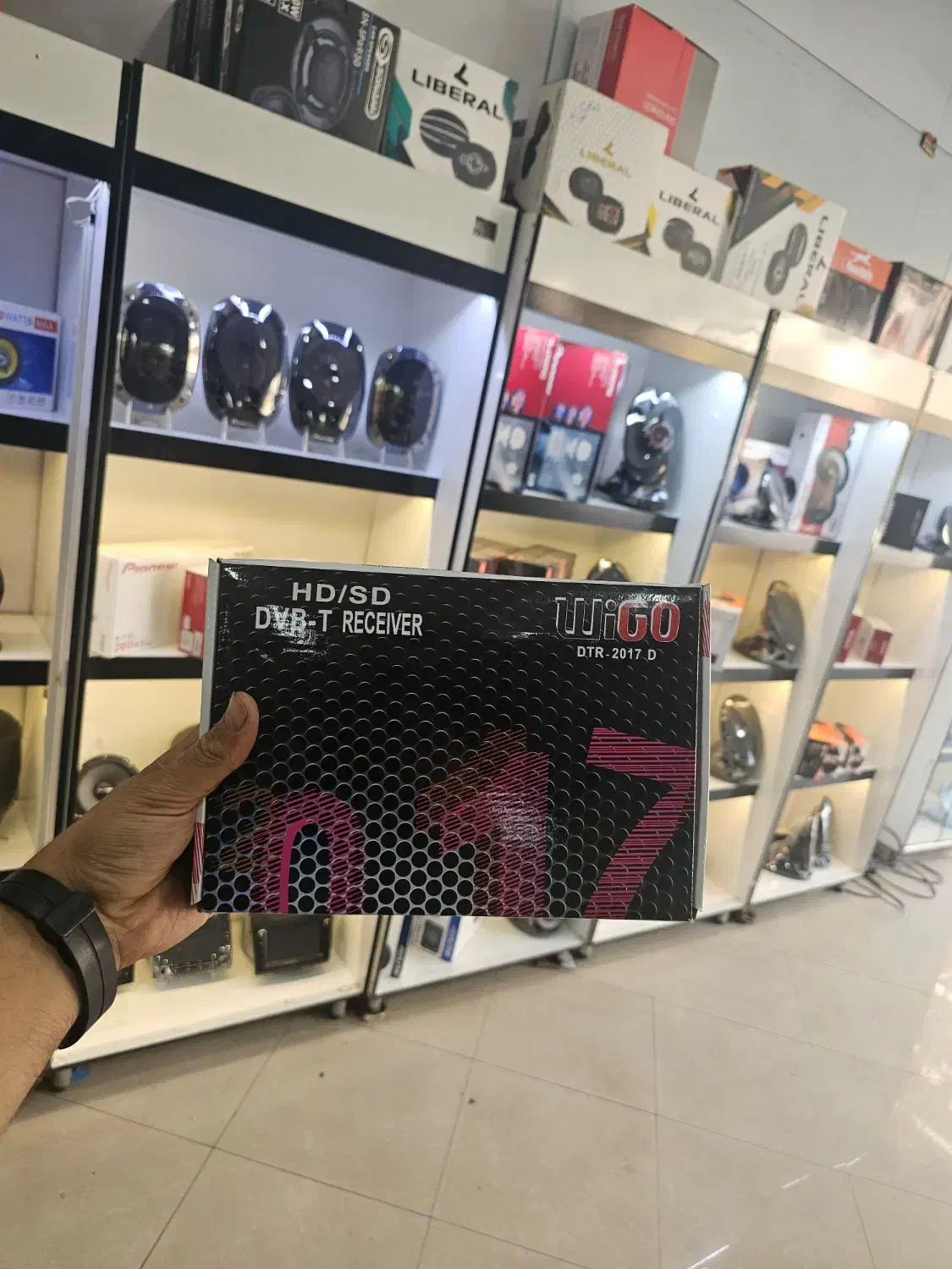 گیرنده دیجیتال تمام شبکه های مانیتور اندرویدخودرو|قطعات یدکی و لوازم جانبی|مشهد, سید رضی|دیوار