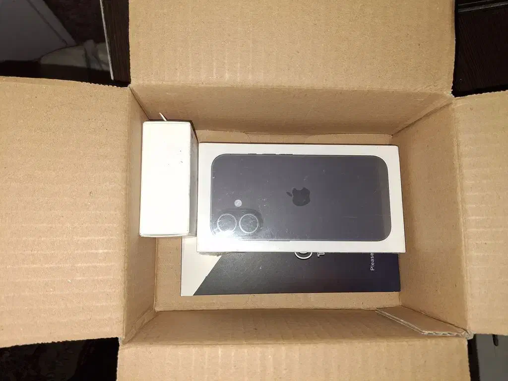 فروش iPhone 16 نرمال|موبایل|دزفول, |دیوار