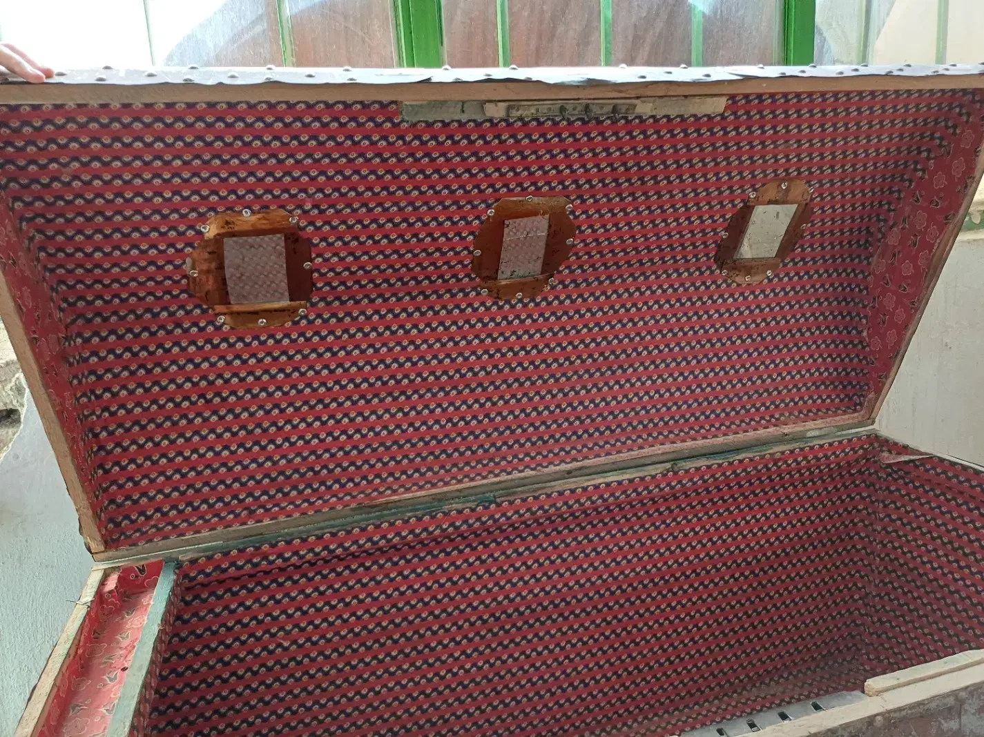 صندوق|کلکسیون اشیاء عتیقه|اصفهان, سرتاوه|دیوار