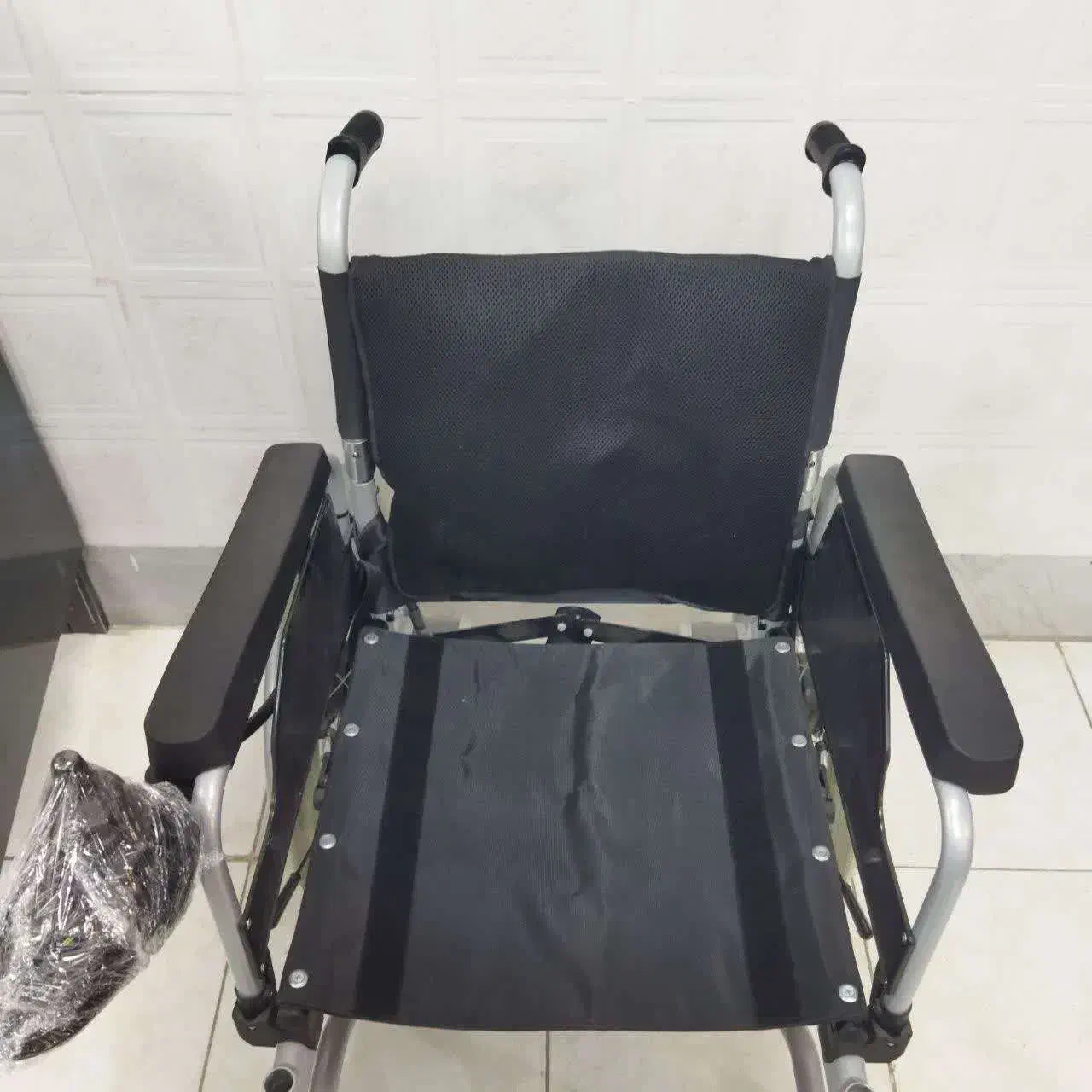 ویلچربرقی چرخ متوسط|آرایشی، بهداشتی، درمانی|خمینیشهر, |دیوار