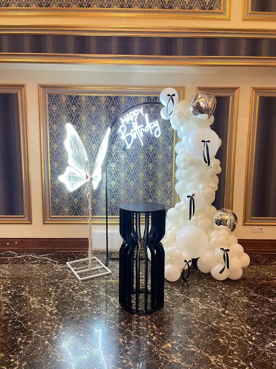 بادکنک آرایی و گل آرایی|خدمات پذیرایی، مراسم|تهران, باغ خزانه|دیوار