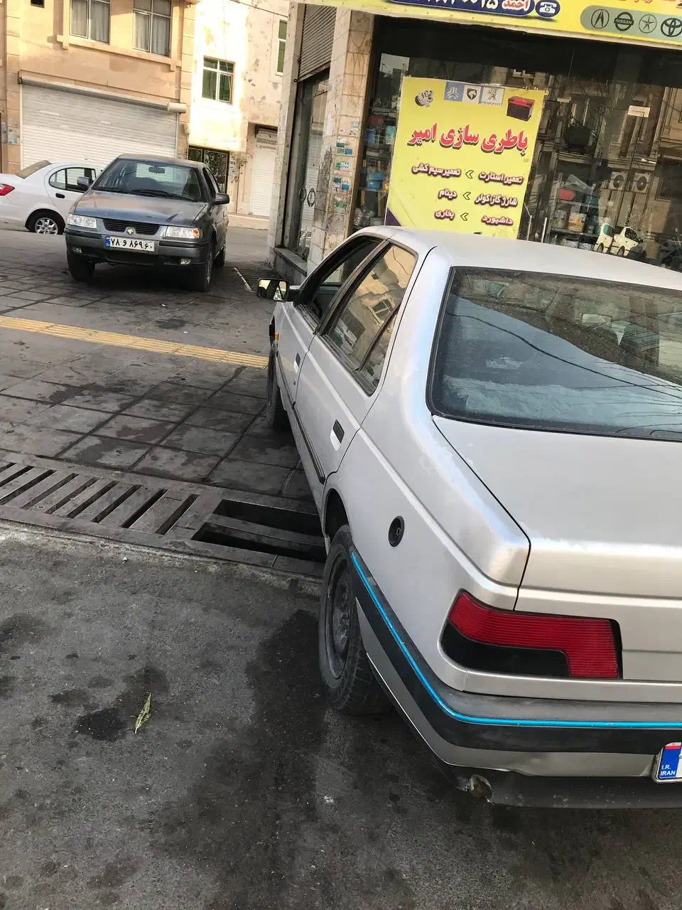 پژو ۴۰۵glx مدل۸۸|خودرو سواری و وانت|باقرشهر, |دیوار