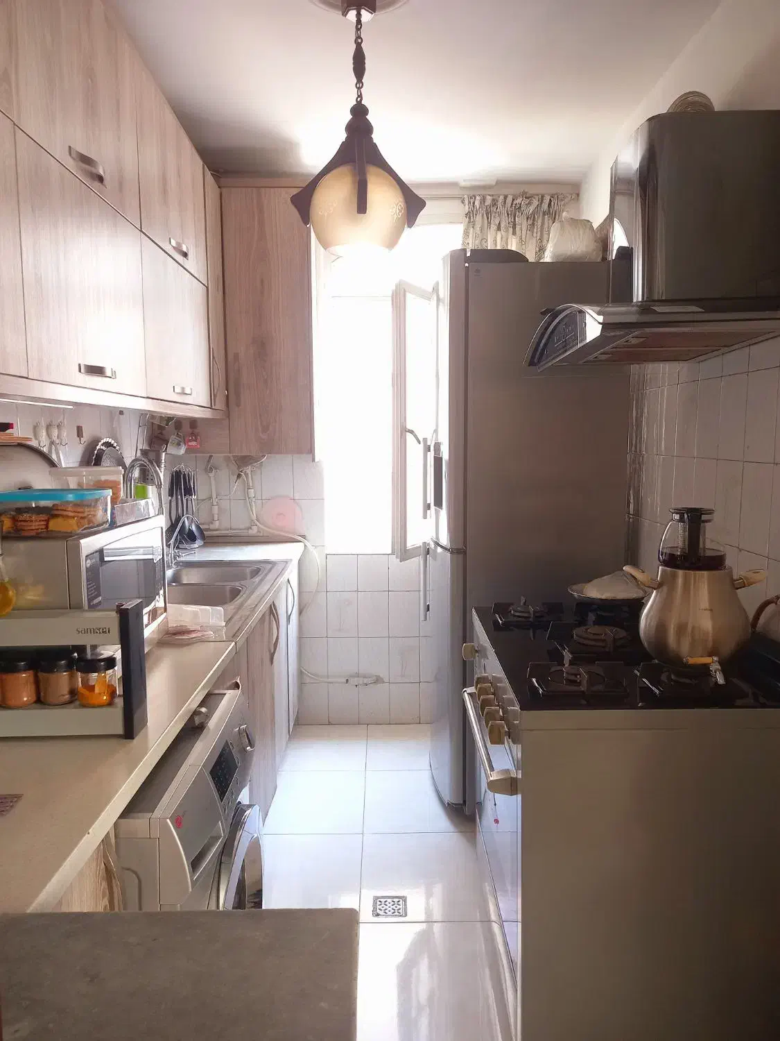 آذربایجان جنب مترو نواب ۴۳ متر سالن آفتابگیر دونبش|فروش آپارتمان|تهران, سلسبیل شمالی|دیوار