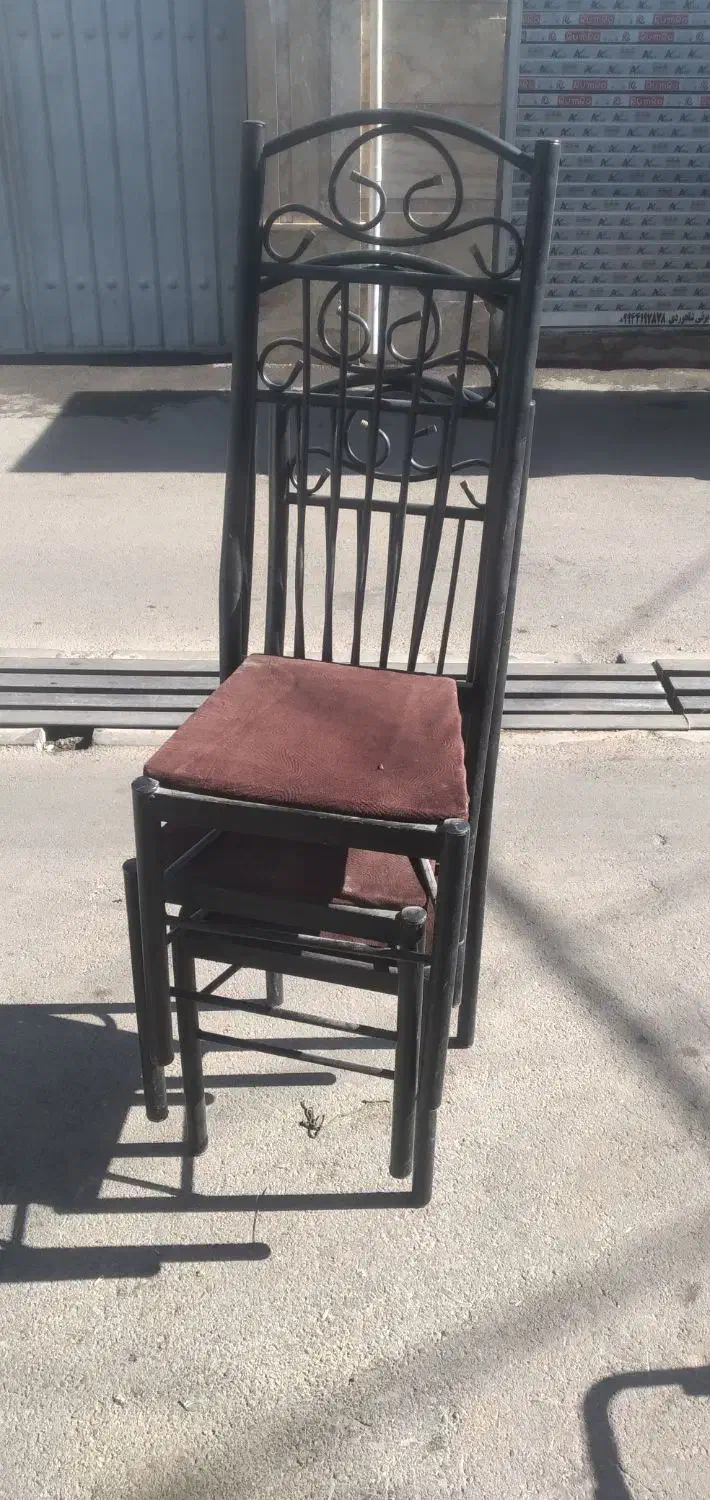 صندلی|صندلی و نیمکت|اقبالیه, |دیوار