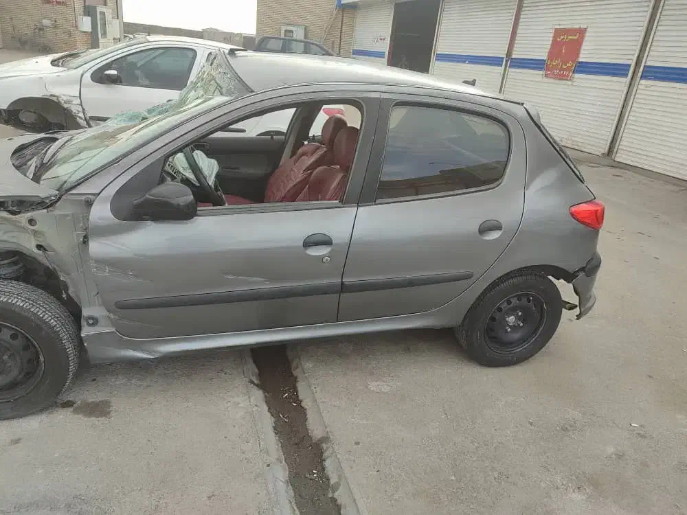 206تیپ 2تصادفی|خودرو سواری و وانت|مشهد, نوید|دیوار