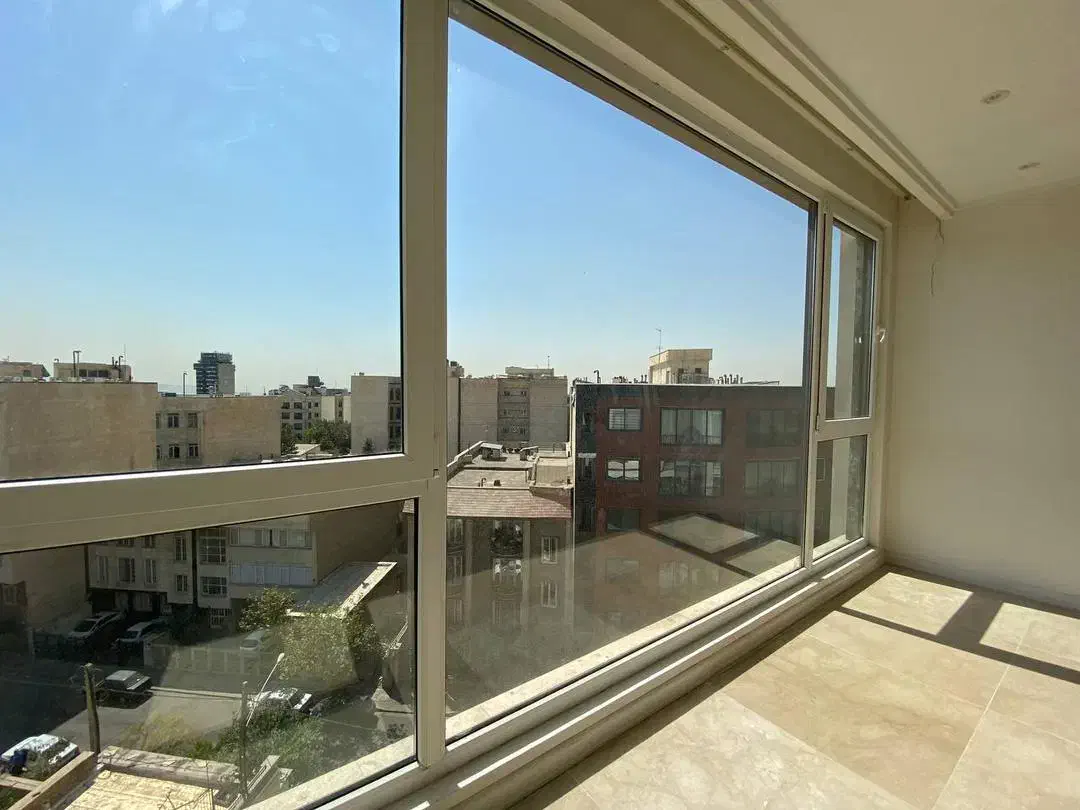 ۲۴۰ متر ۳ خواب / فول مشاعات/ امانیه