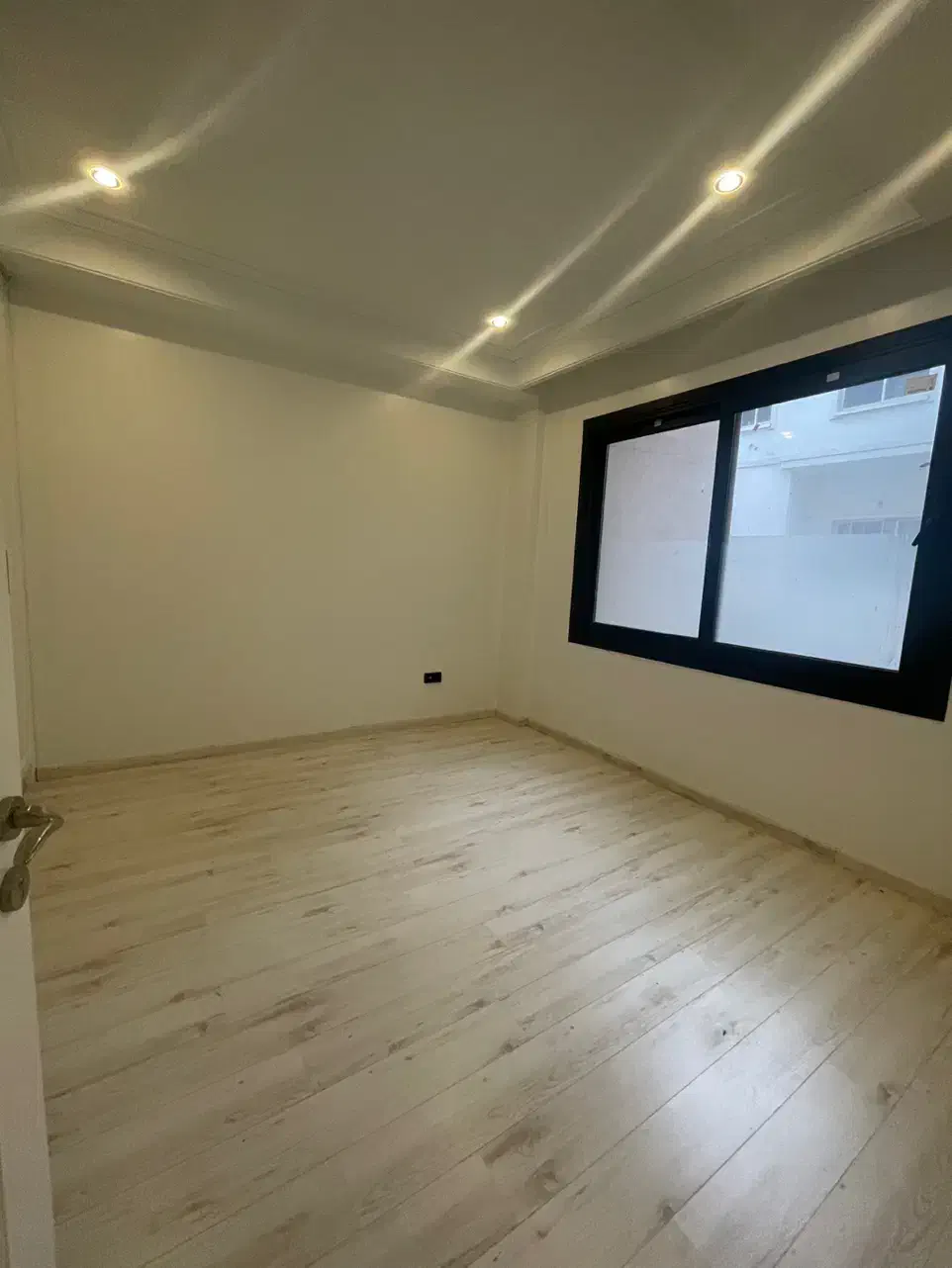 فرشته ۲۱۰ متر /تک واحدی