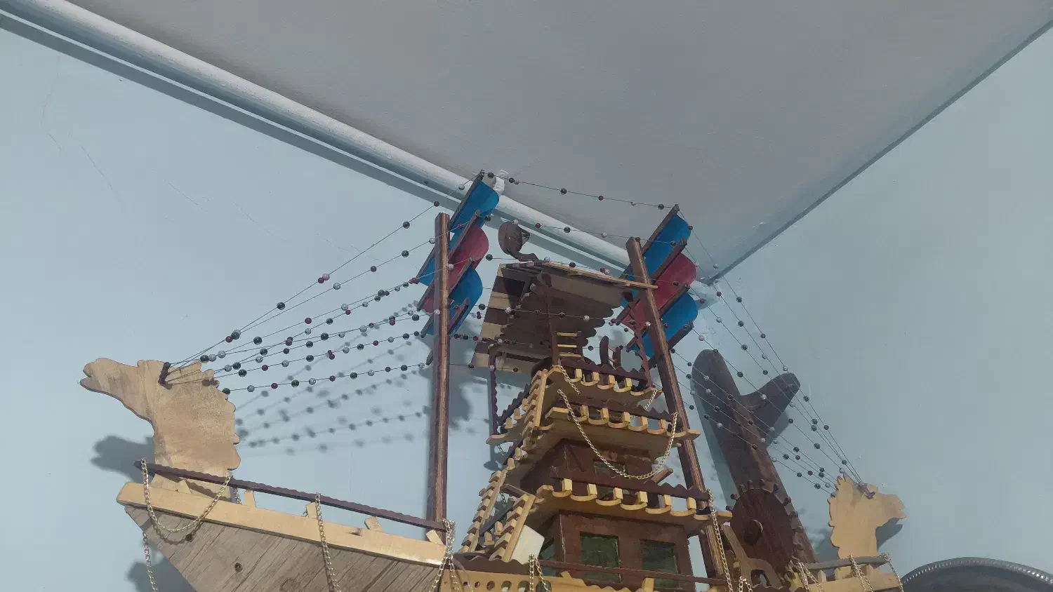 لنج وکشتی|کلکسیون اشیاء عتیقه|شیراز, دانشکده موشکی امام صادق (ع)|دیوار