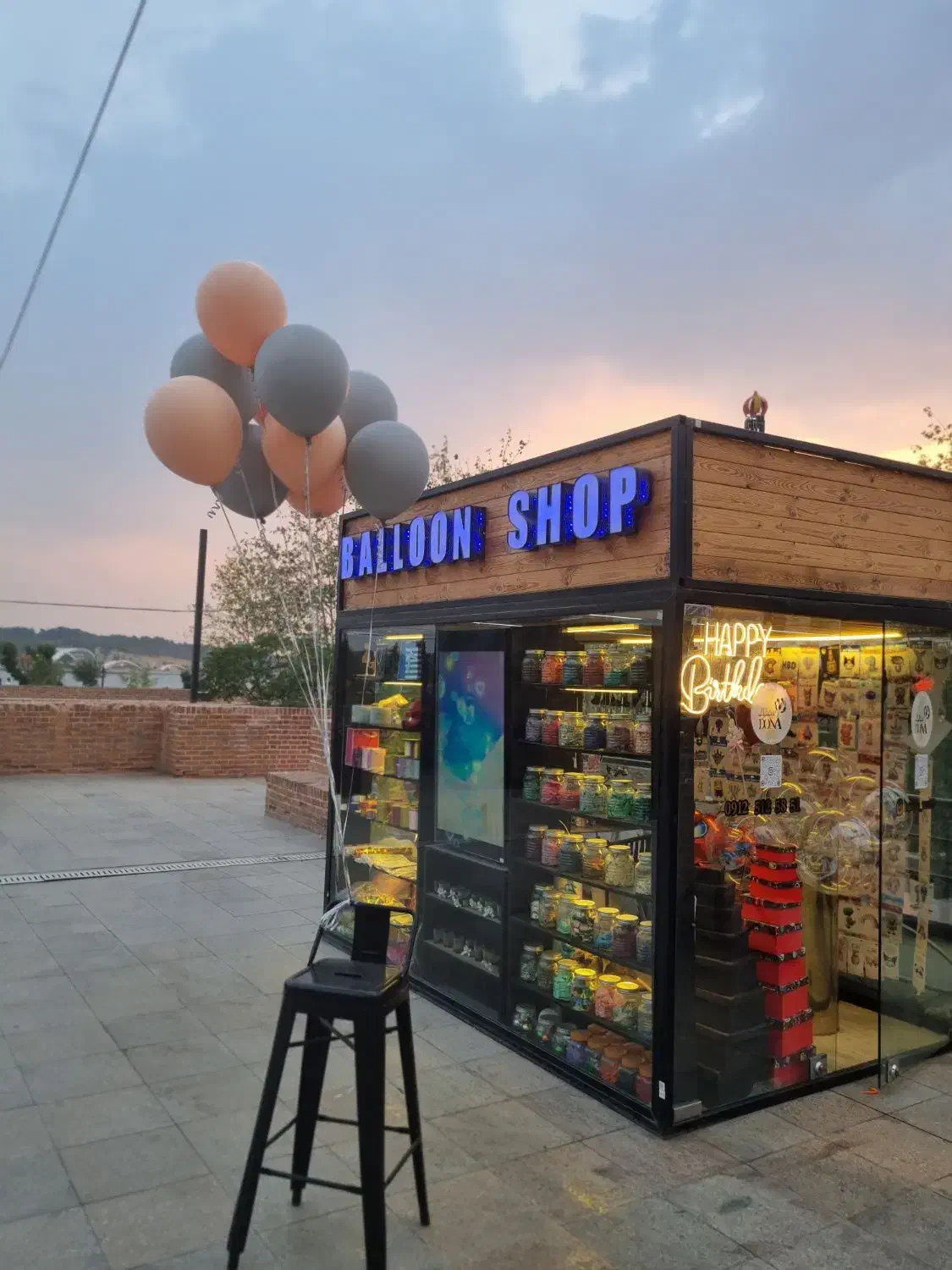 استخدام|استخدام خدمات فروشگاه و رستوران|تهران, گلستان (شهرک راه آهن)|دیوار