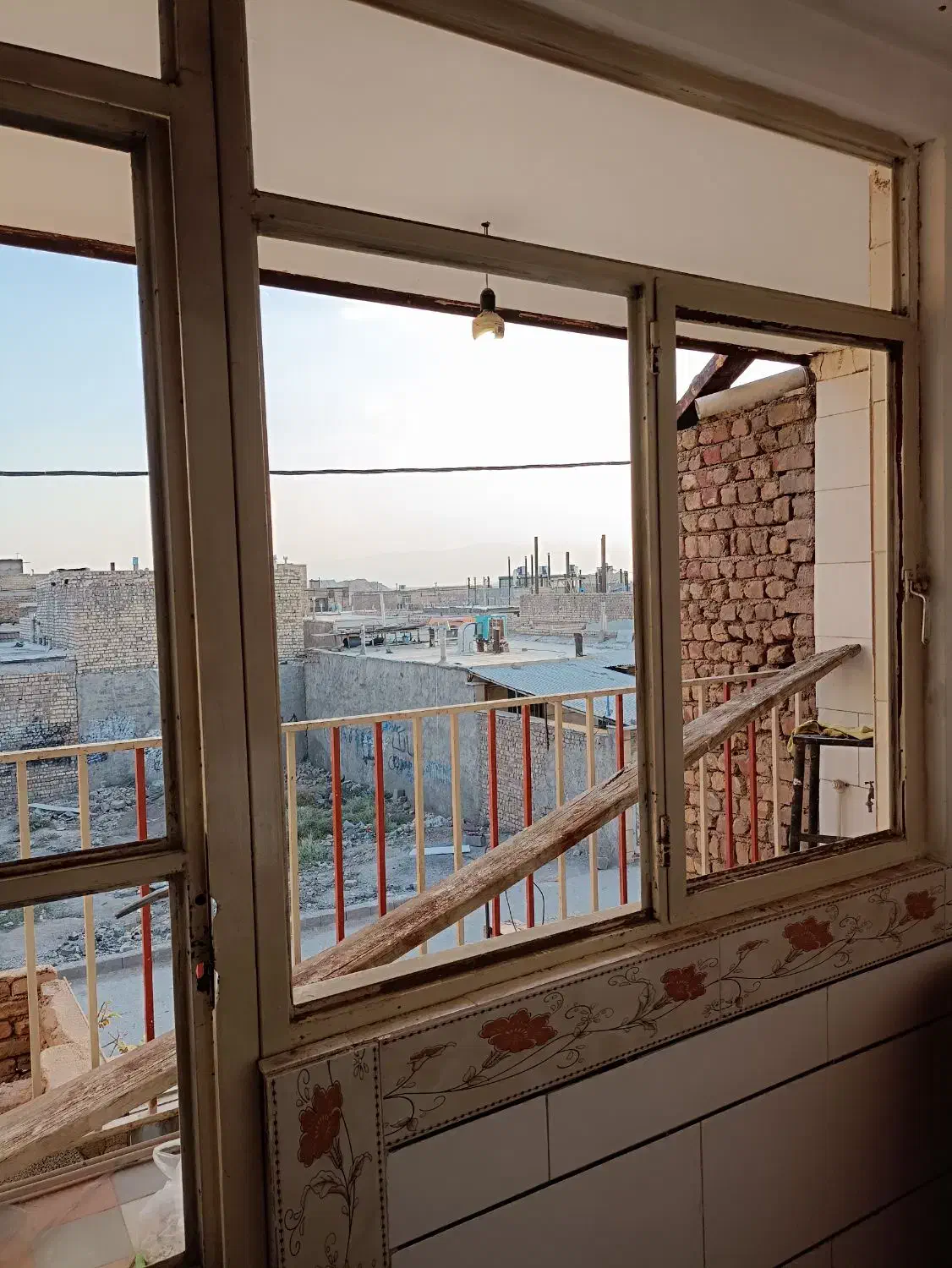 درب و پنجره|مصالح و تجهیزات ساختمان|ساوه, |دیوار