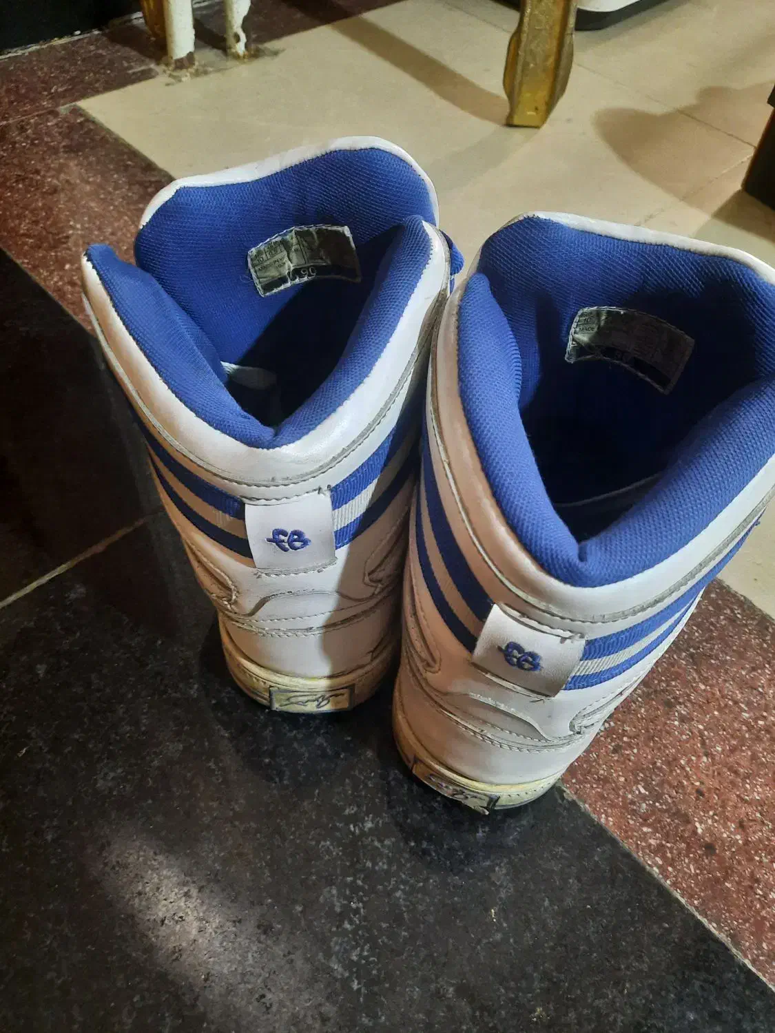 کتونی ساق دار سایز ۴۲/۴۳ برند  FB اورجینال خارجی|کیف، کفش، کمربند|اندیشه, اندیشه فاز ۲|دیوار