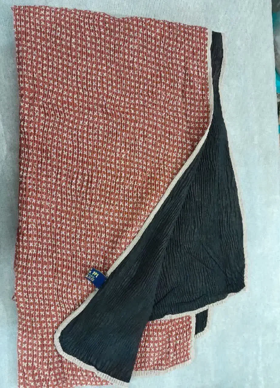 شال|لباس|اصفهان, ارزنان|دیوار