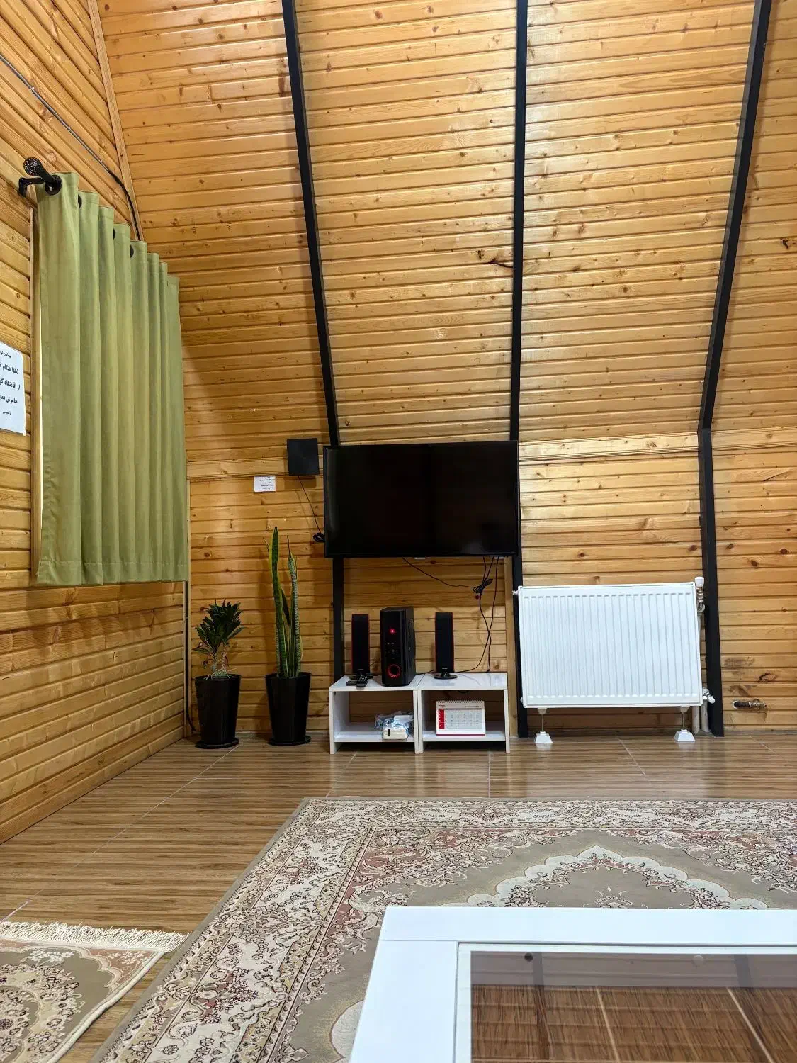 اجاره کلبه سوئیسی لاهیجان|اجارهٔ کوتاه‌مدت آپارتمان و سوئیت|لاهیجان, کوه بیجار|دیوار