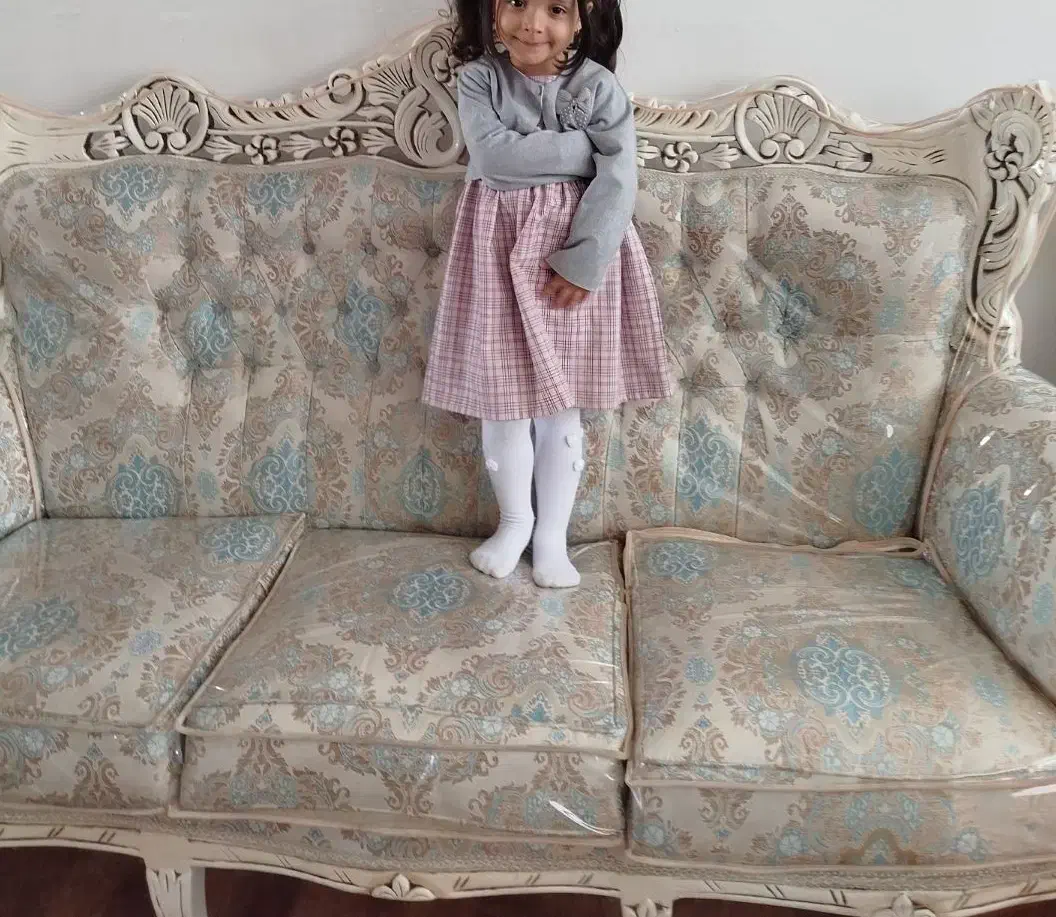 مبل سلطنتی جنس چوب اصل|مبلمان خانگی و میز عسلی|اردبیل, |دیوار