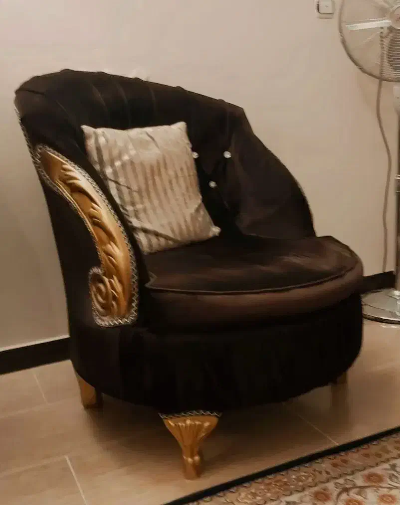 فروش فوری مبلمان نیم استیل ۸ نفره|مبلمان خانگی و میز عسلی|ملایر, |دیوار