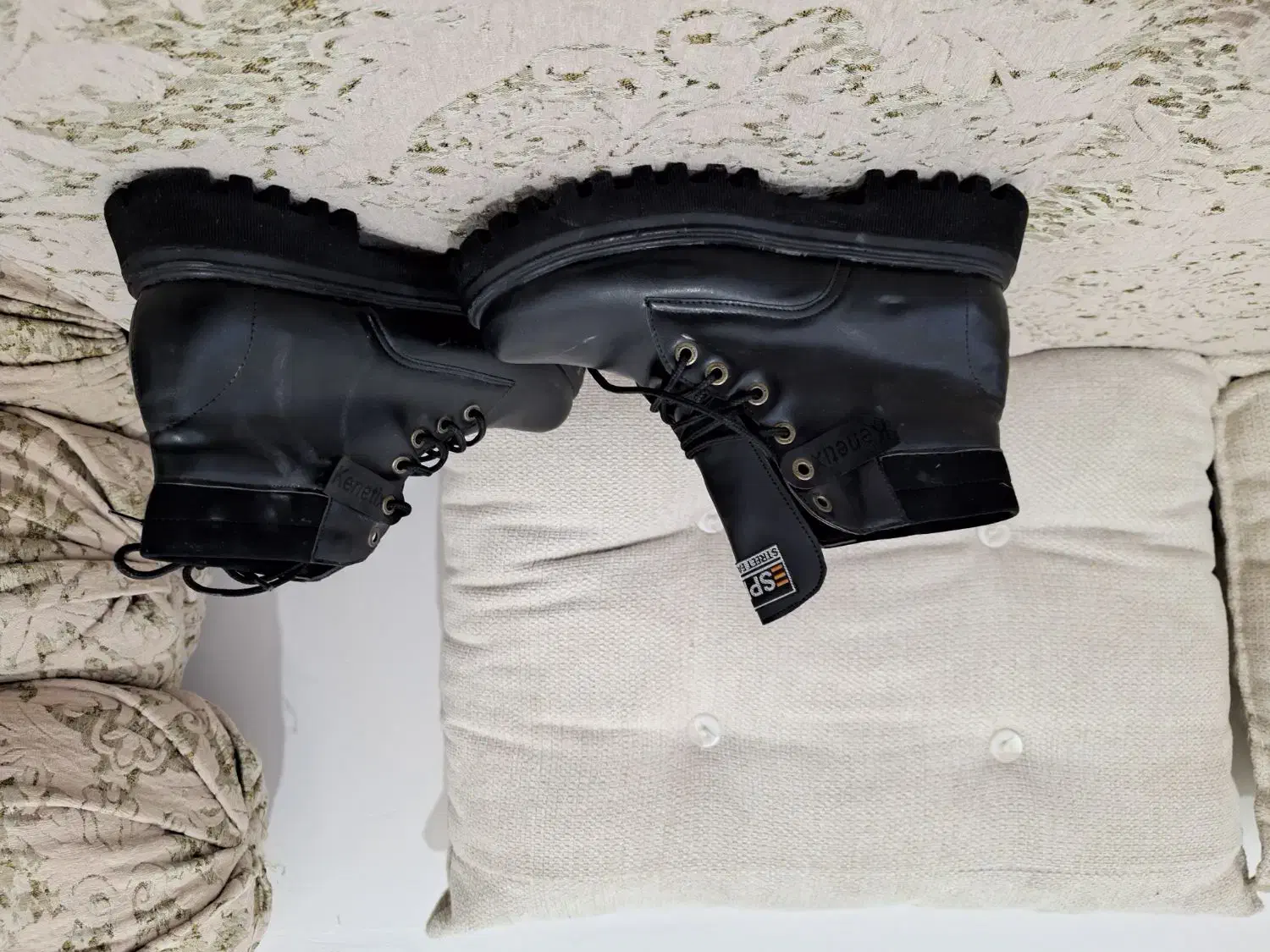 نیم بوت و کفش مجلسی کاملا نو حتی ی بار پوشیده نشد|کیف، کفش، کمربند|زرقان, |دیوار