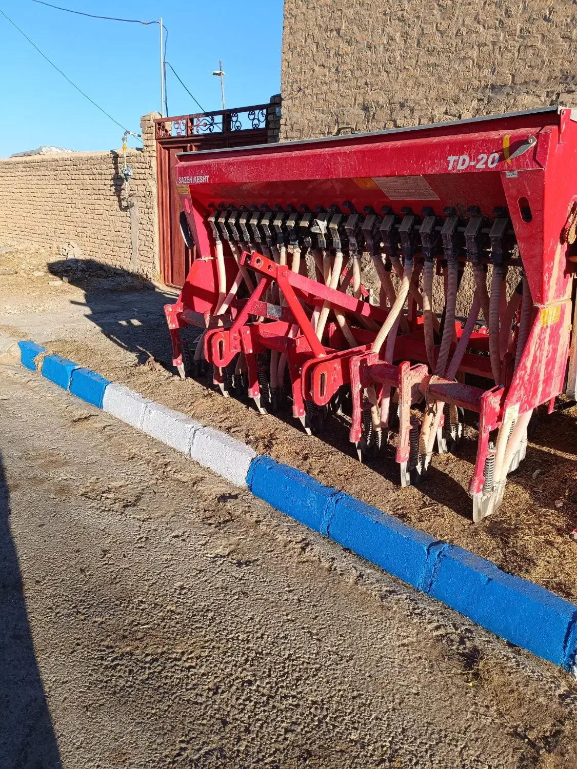 ردیف کار|ماشین‌آلات صنعتی|چهاردولی, |دیوار