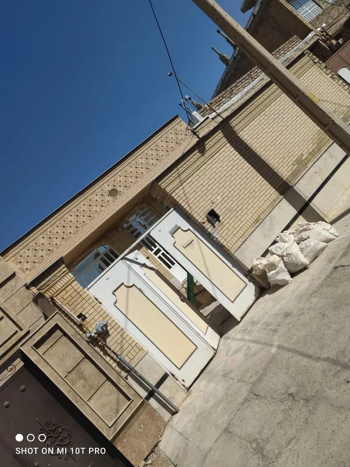 رهن منزل ویلایی|اجارهٔ خانه و ویلا|شیراز, کوشک میدان|دیوار