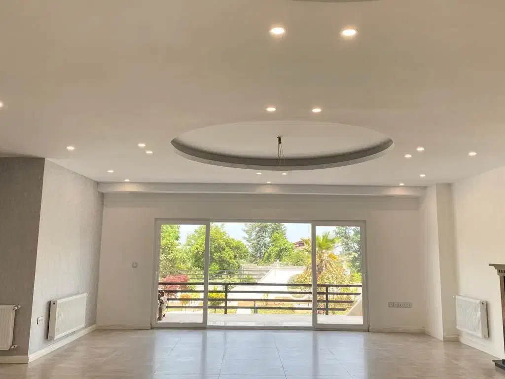 فروش ویلای لوکس استخردارشهرکی|فروش خانه و ویلا|سلمانشهر, |دیوار