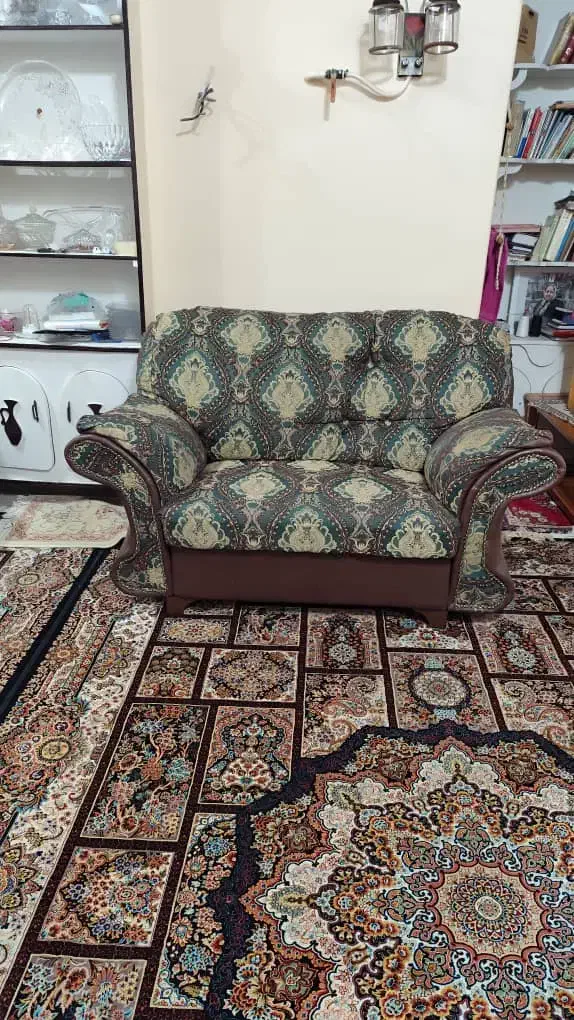 مبل|مبلمان خانگی و میز عسلی|فومن, |دیوار