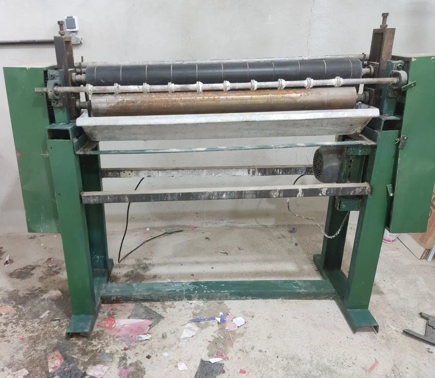 دستگاه لمینت زن چسب زن|ماشین‌آلات صنعتی|تبریز, |دیوار