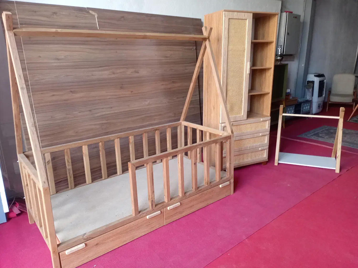 تخت های جدید سال پرفروش|تخت و سرویس خواب|پردیس, سیاه سنگ|دیوار