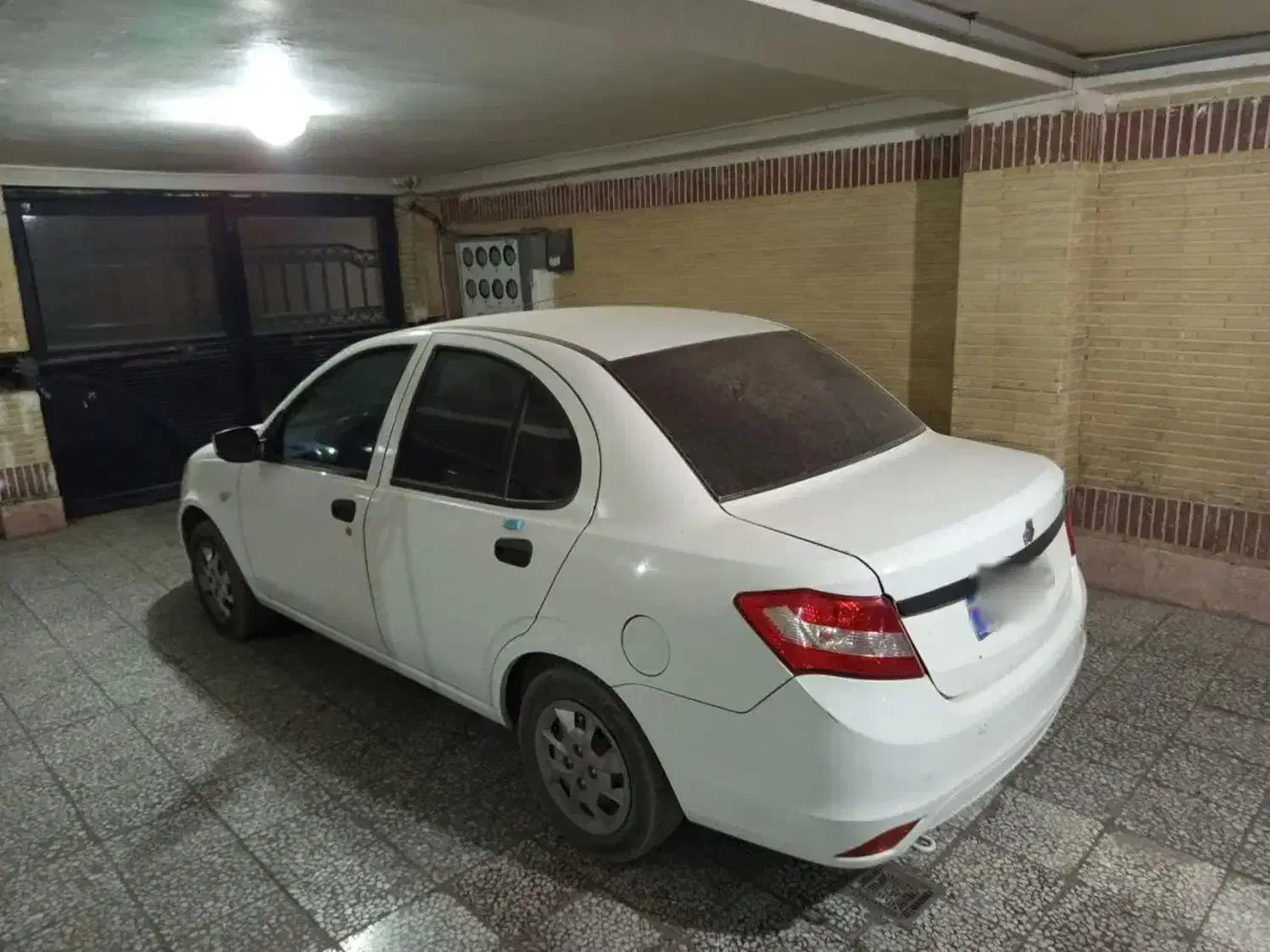 ساینا مدل آخر ۹۹ sبدون خط و خش سالم|خودرو سواری و وانت|کرج, باغستان|دیوار