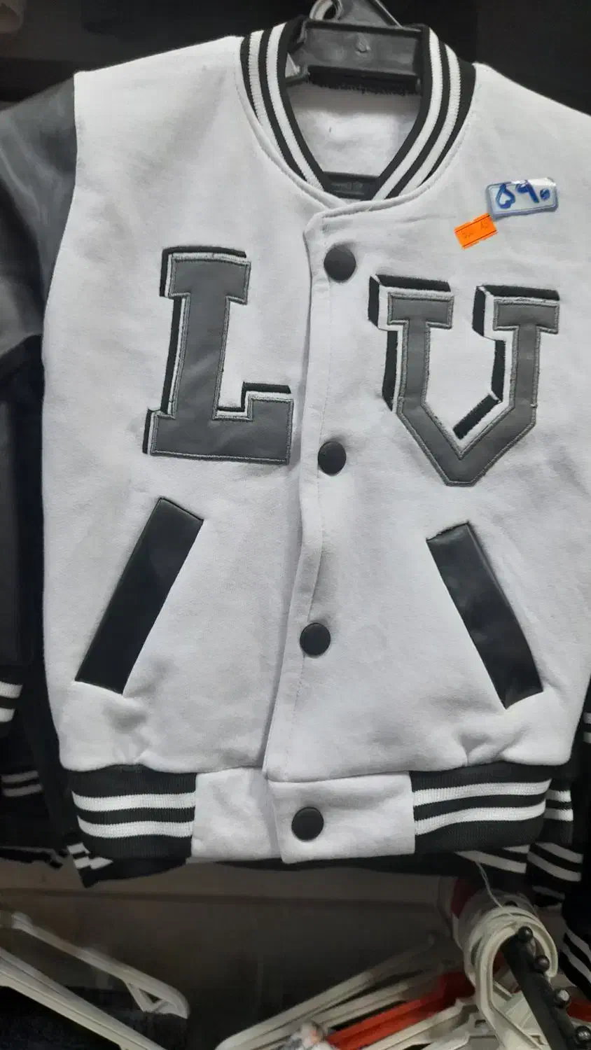 شاگرد شیفت صبح|استخدام خدمات فروشگاه و رستوران|تربت جام, امام|دیوار