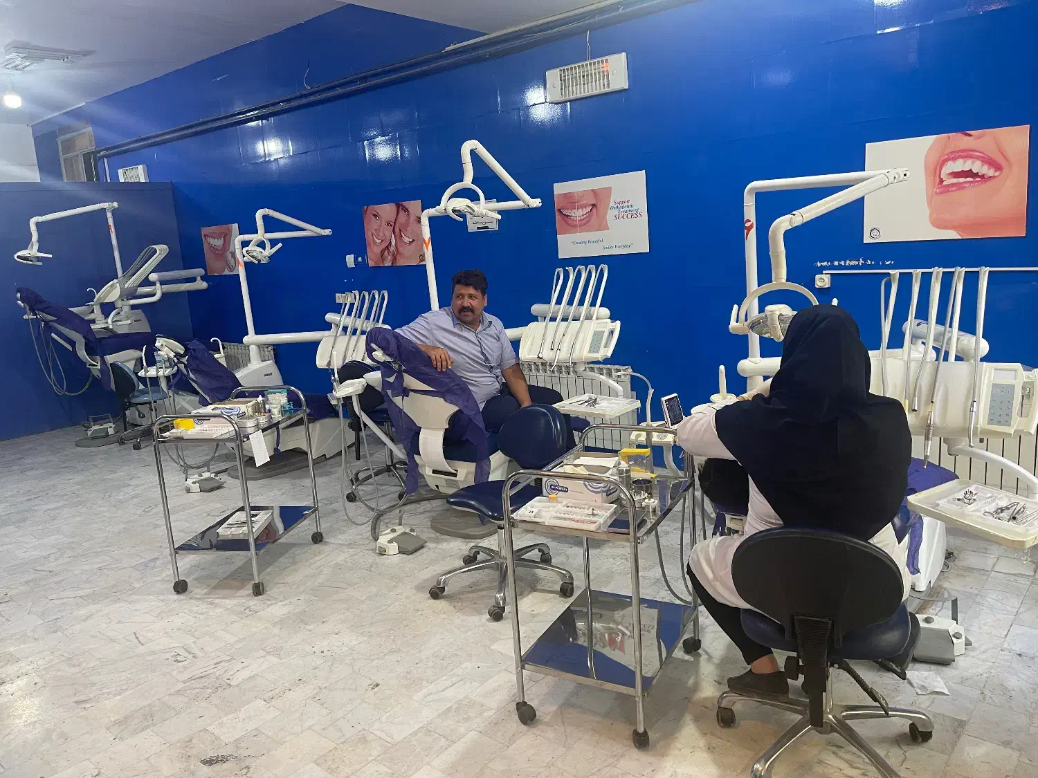 کلینیک تخصصی دندانپزشکی شهید بهشتی|استخدام درمانی، زیبایی، بهداشتی|یزد, |دیوار