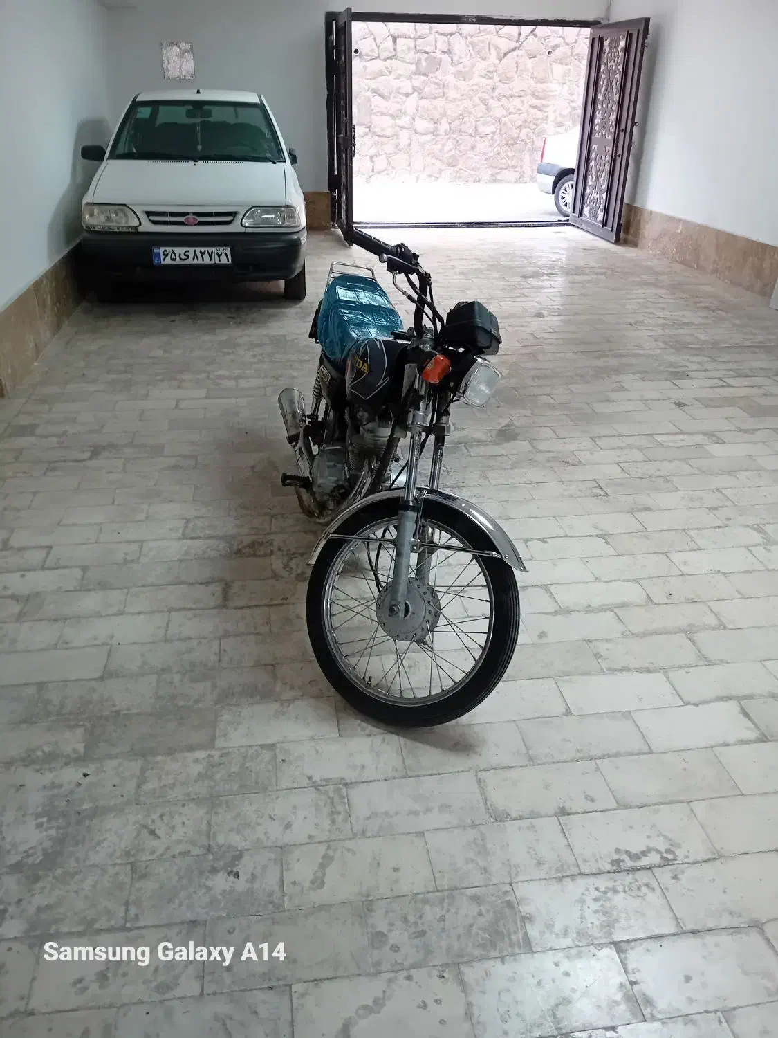 هندا 125 در حد|موتورسیکلت|بومهن, |دیوار