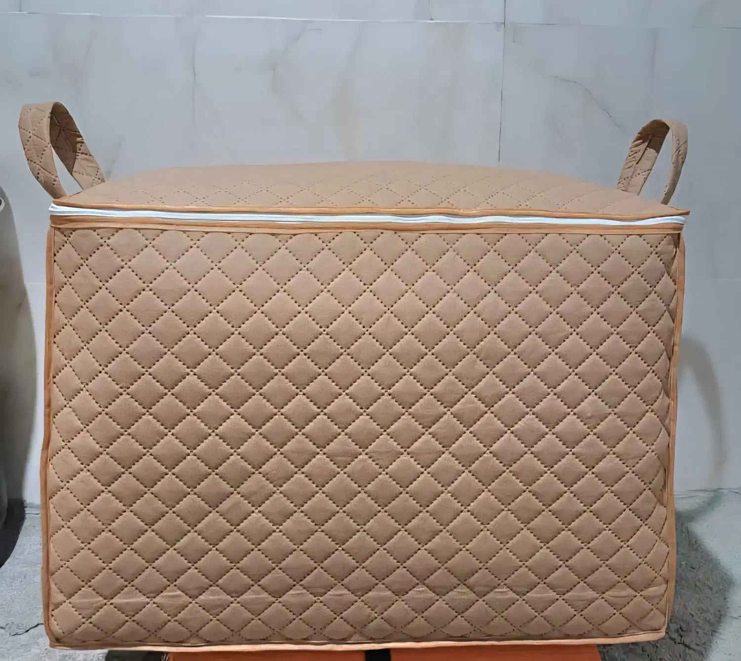 جارختخوابی|رختخواب، بالش، پتو|دالاهو, |دیوار