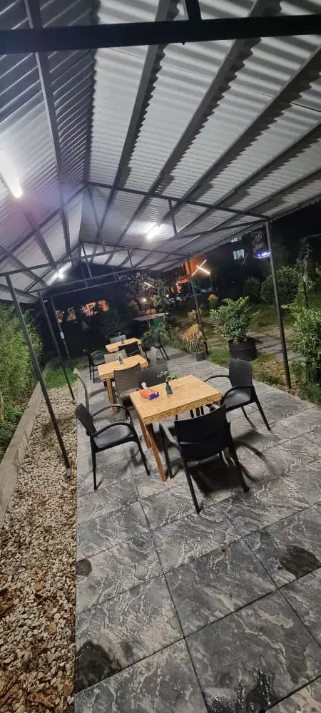 تعدادی پرسنل خانم وآقا جهت همکاری در کافه رستوران|استخدام خدمات فروشگاه و رستوران|تنکابن, |دیوار