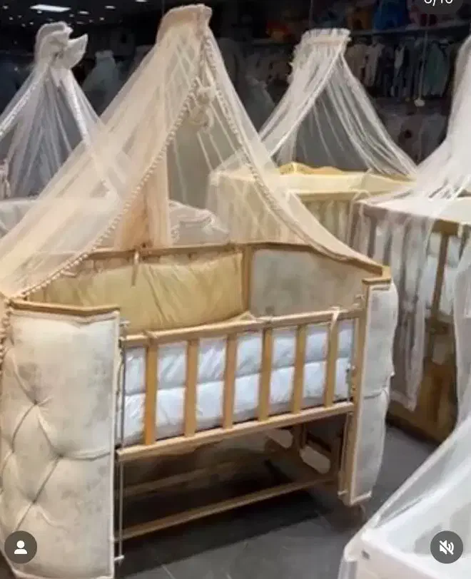 تخت لمسه کاری و کریر بچه|تخت و صندلی بچه|رشت, معلم|دیوار