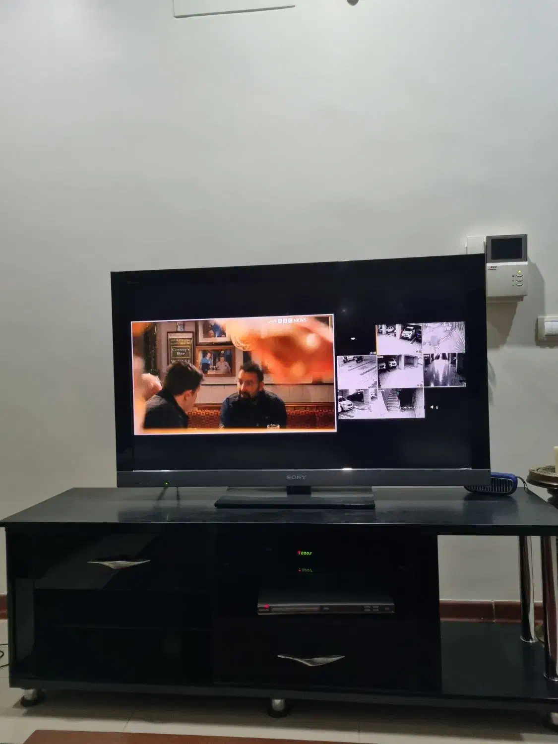 میز تلویزیون  تمیز وسالم|میز تلویزیون|گرمدره, |دیوار